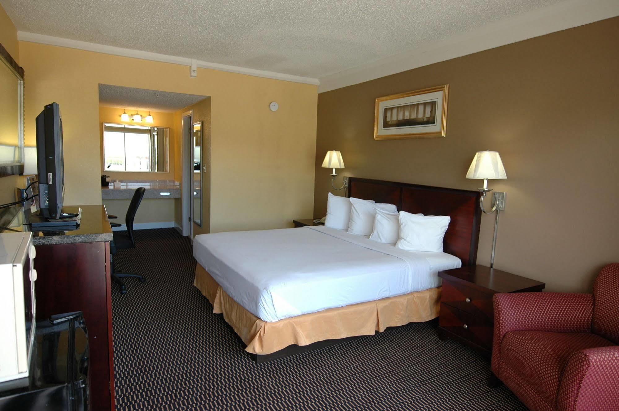 Ambassadors Inn & Suites Virginia Beach Exteriör bild